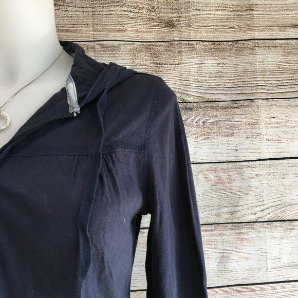 Thyme Blue Hoodie size Med - R-28 - Picture 4 of 8